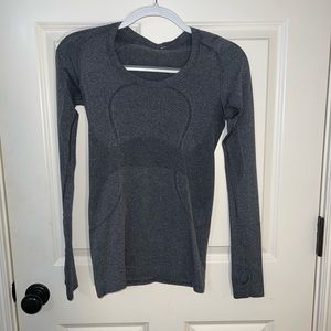 Lululemon Long Sleeve Swiftly Tech Dark Gray Size 4